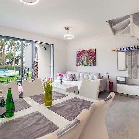 Prestige House Apartament - 2 Sypialnie Z Ogrodkiem I Basenem Pobierowo Ngoại thất bức ảnh